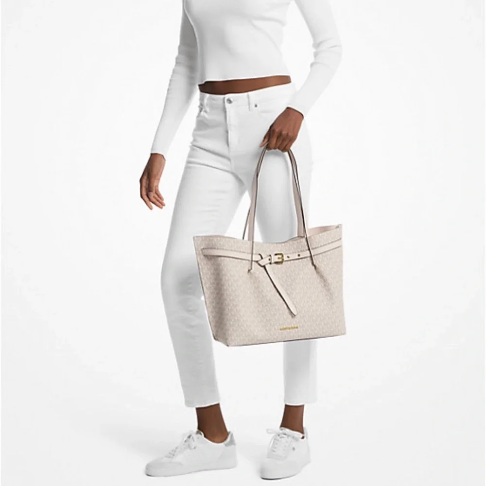 Michael Kors Emilia Large Logo Tote Bag  COLOR LT CRM MULTI NWT